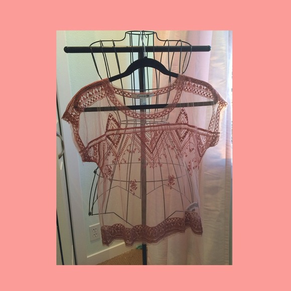 Unique Forever 21 shirt