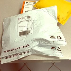 YAY shipping right now 😊