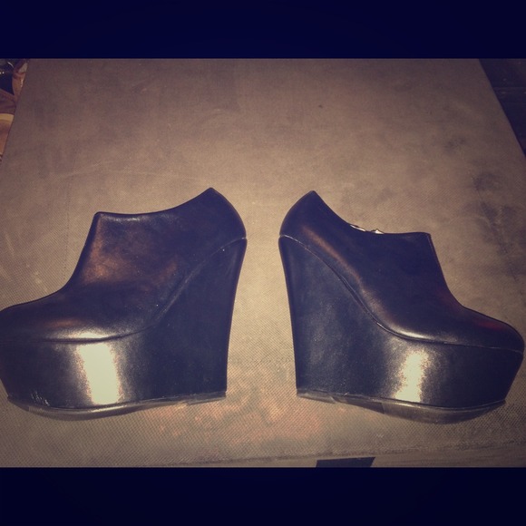 "Traffik" Black Leather Wedges