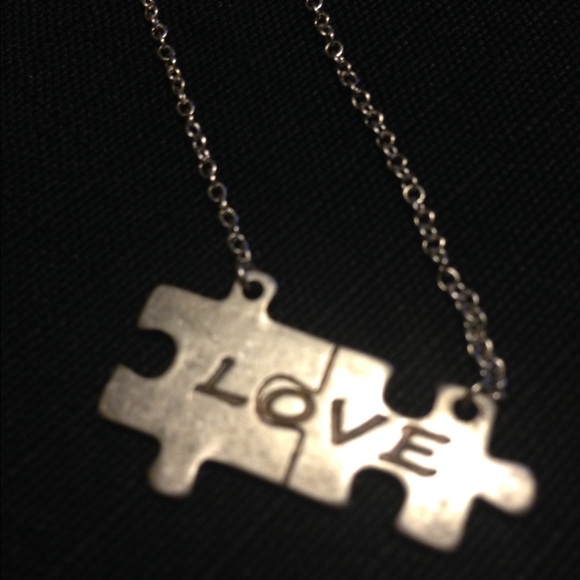 Distressed Love charm Necklace 💥1 left 💥 NWT - Picture 2 of 3