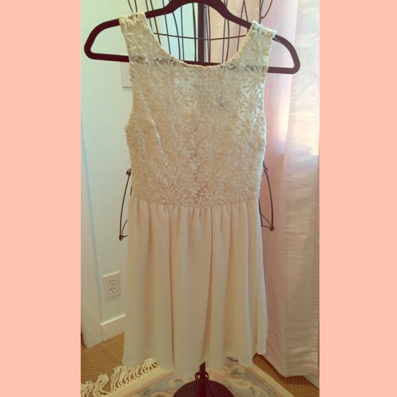 Cream forever 21 dress