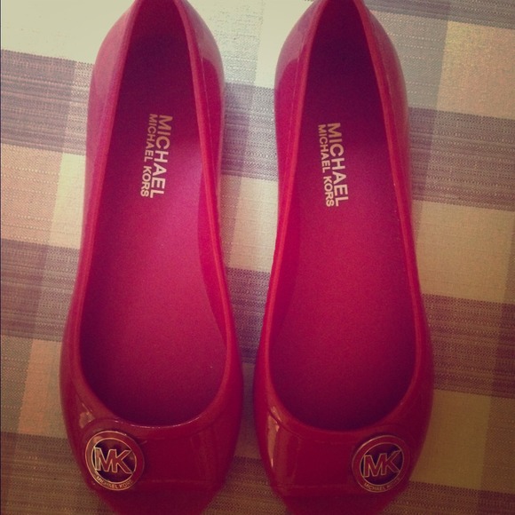 Michael kors pink flats