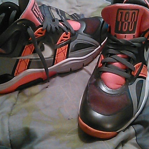 Nike berry sanders