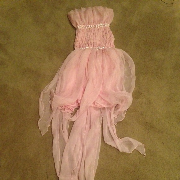 Light Pink High Low Dress 🌸 - Picture 2 of 2