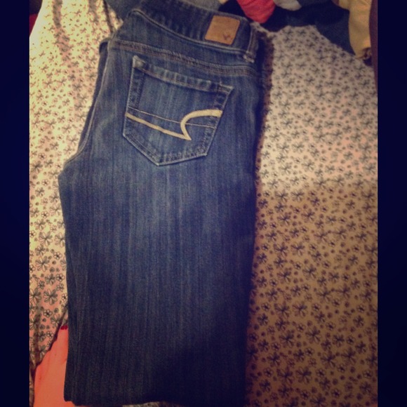 American eagle size 2 short jeans