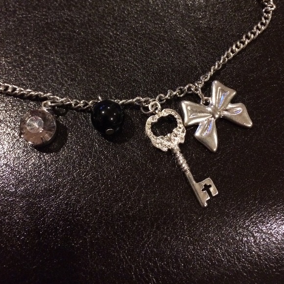 Long charm necklace!