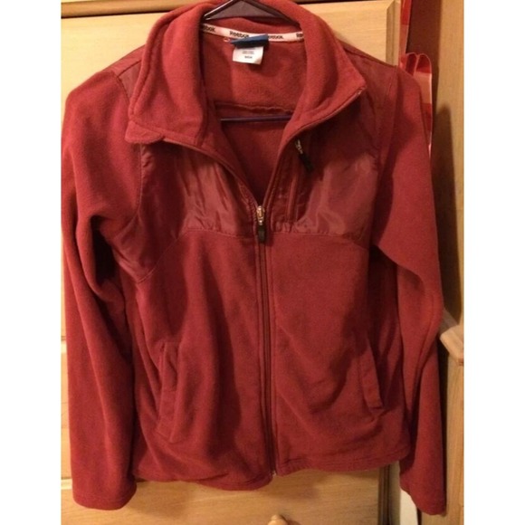 Women's Reebok sweatshirt