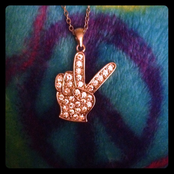 ✌️ Peace Necklace ✌️