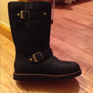 Black uggs women