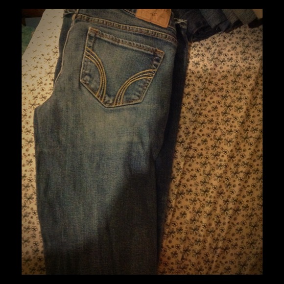Hollister jeans size 3 long bootcut