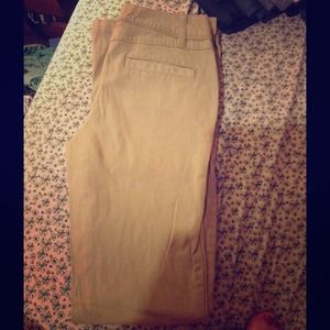 O regular arizona khakis