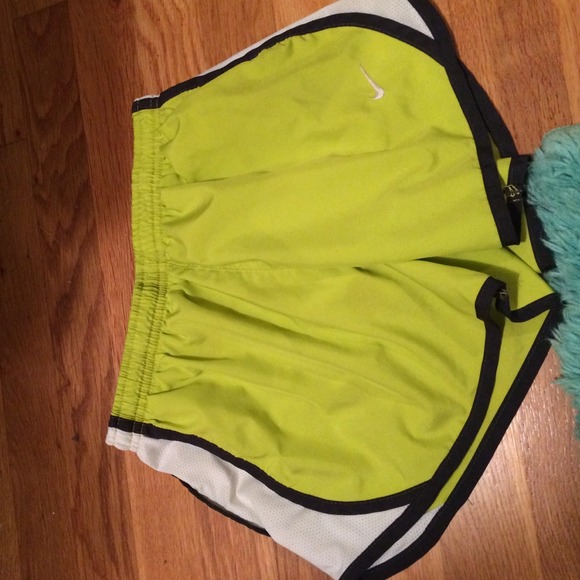Nike tempo shorts