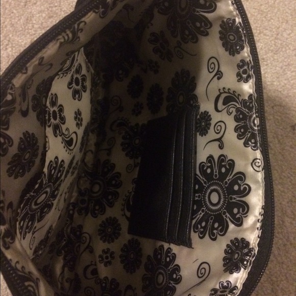 Gorgeous black purse/iPad holder - Picture 3 of 4