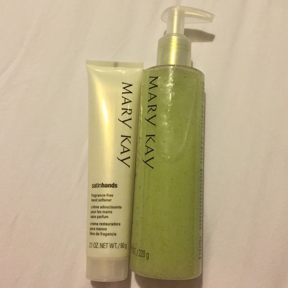 Satin hands set