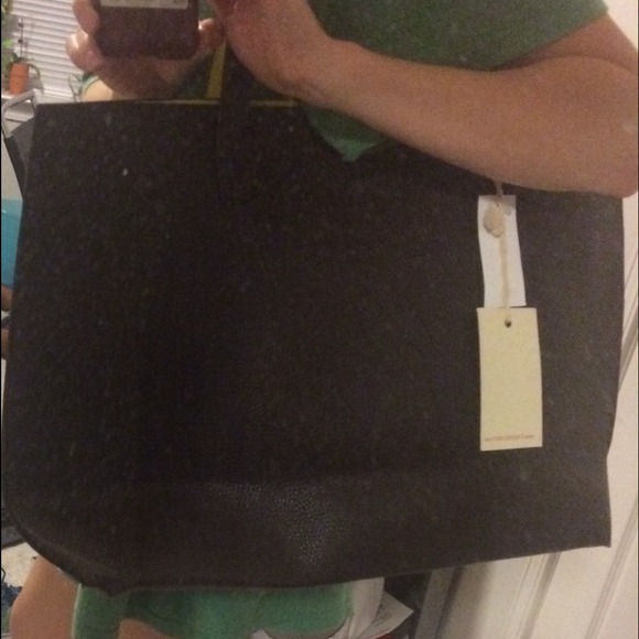 NWT Enormous quality tote bag - Picture 4 of 4