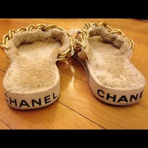 Vintage chanel flip flops(authentic)