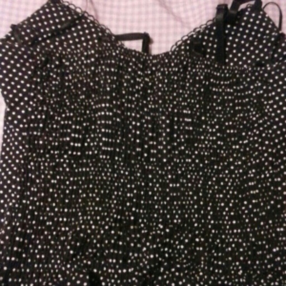 black and white poka dot top - Picture 2 of 3