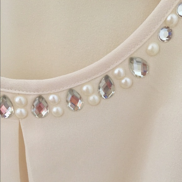 Sheer chiffon blouse with gem stone neckline - Picture 3 of 4