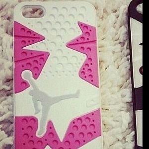 Iphone sole case 5/5s