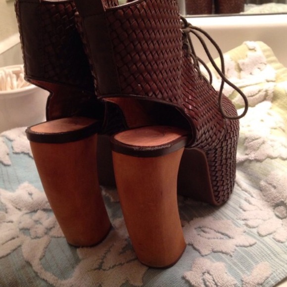 Jeffrey Campbell woven leather Lana platform heels - Picture 2 of 3