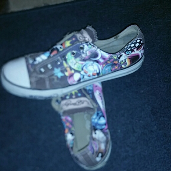 Ed hardy sneaks