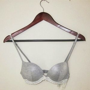 Gilly hicks bra