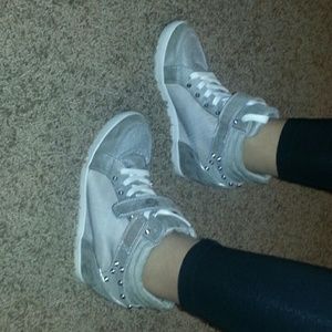 Guess sneaker wedges