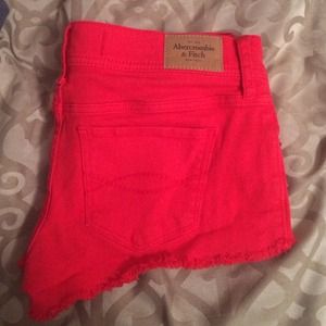 Abercrombie & fitch red shorts