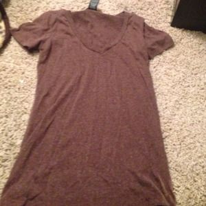 V-neck Tshirt