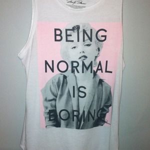 Marilyn Monroe muscle shirt