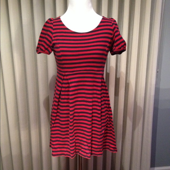 UNIQLO Border Tunic Dress