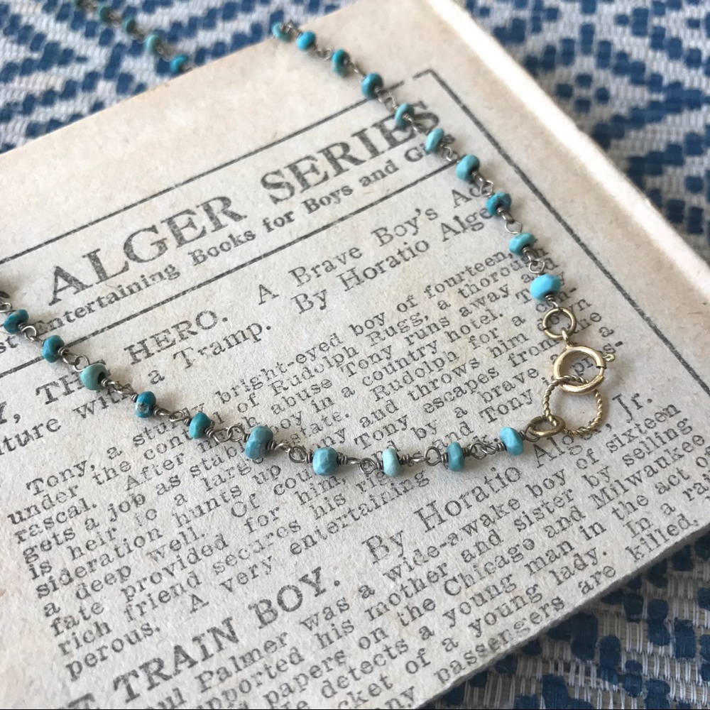 🆕Stone + Feather Beaded Charm Necklace - Picture 4 of 8