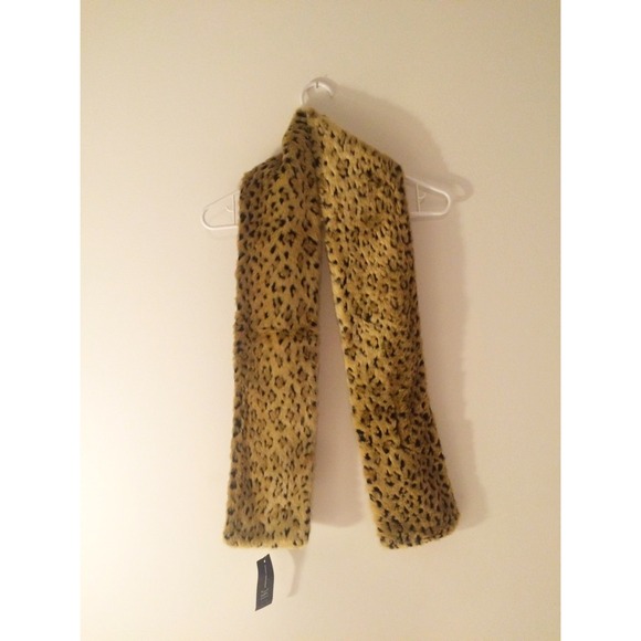 NWT Brand New INC Leopard Scarf