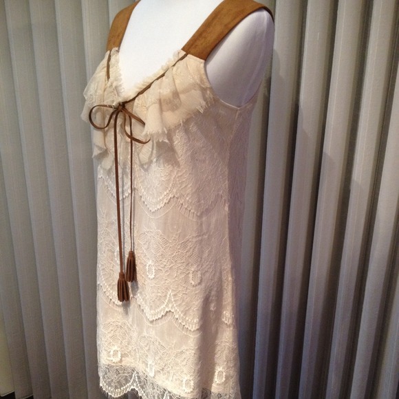 Tialate Valet Lacy Dress