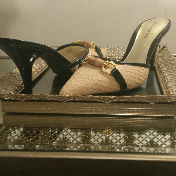 NWOT ANN MARINO Designer Sz 6.5 Heel w/Horsebit 🎀 - Picture 3 of 4