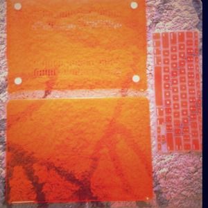 Mac air orange case-- 13"