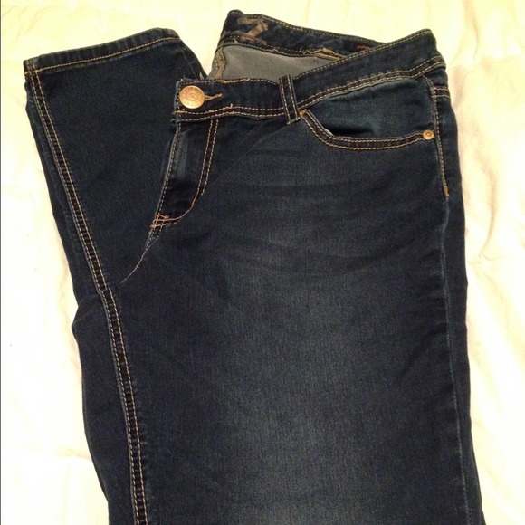 Seven Jeans