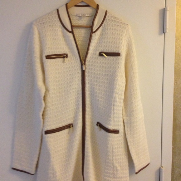 Hp❤Beautiful Sweater coat with faux leather❤️ - Picture 3 of 4