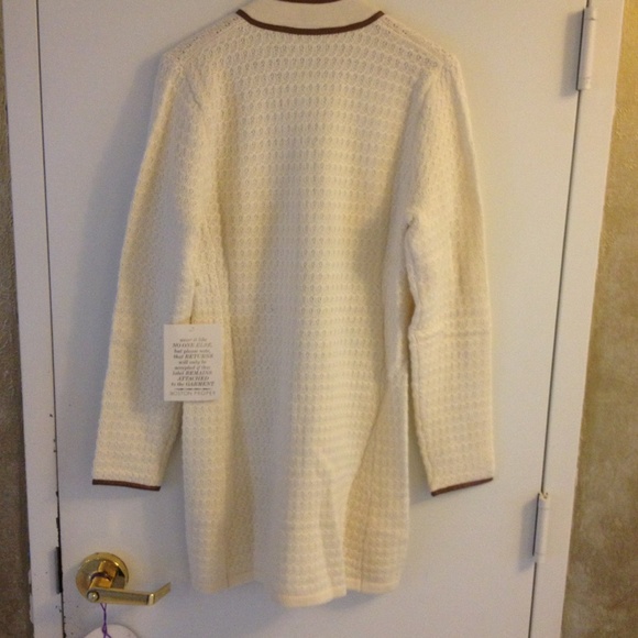 Hp❤Beautiful Sweater coat with faux leather❤️ - Picture 4 of 4