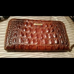 Brahmin zip around wallet