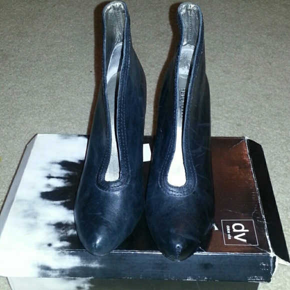 Ankle boots