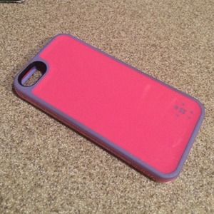 Belkin iPhone 5/5s phone case