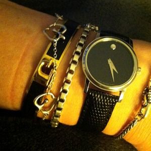 **Holding for Lacci** Watch Movado
