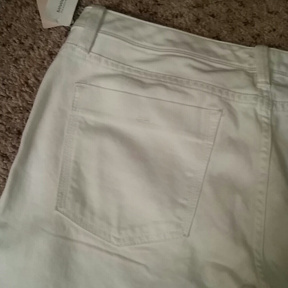 Banana Republic White Jean - Picture 3 of 3