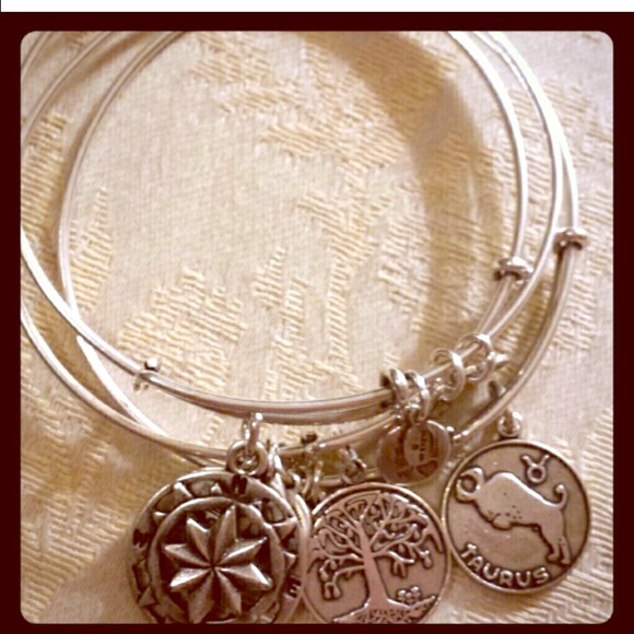 Alex & Ani