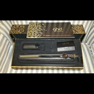 SALE $79 Authentic GHD Straightener LIKE NEW
