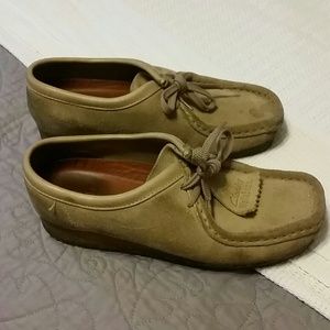 Clarks wallabee shoes
