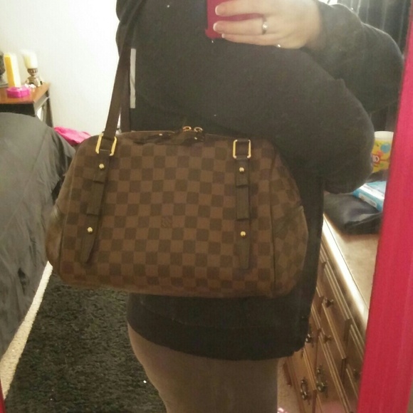 Pic of bag modeled