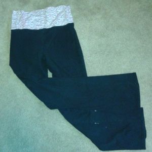 Pink glitter cheetah print yoga pants