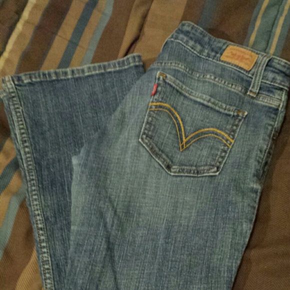 Levi's